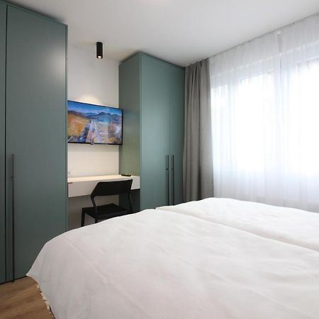 Meeting Point Apartment Сараєво Екстер'єр фото