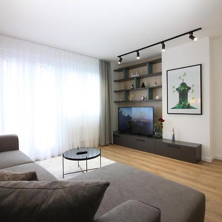 Meeting Point Apartment Сараєво Екстер'єр фото