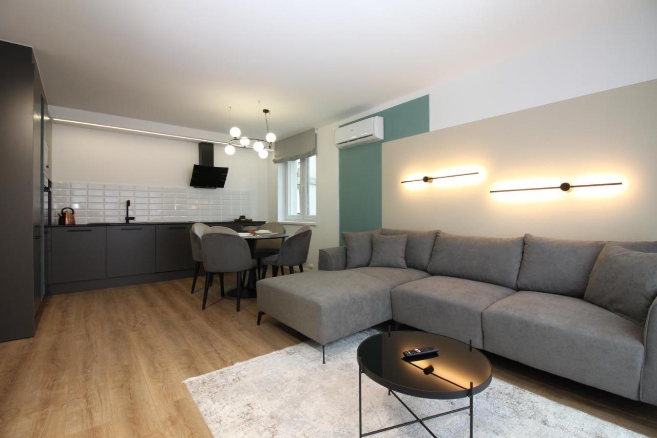 Meeting Point Apartment Сараєво Екстер'єр фото